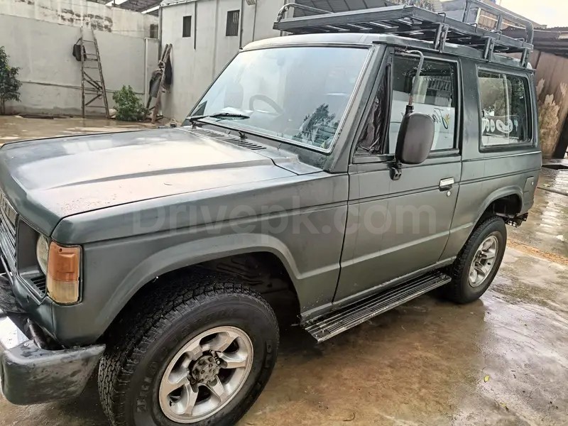 Mitsubishi Pajero 1989