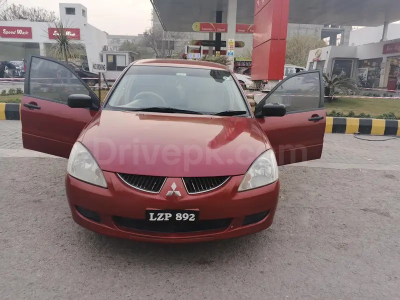 Mitsubishi Lancer 2004