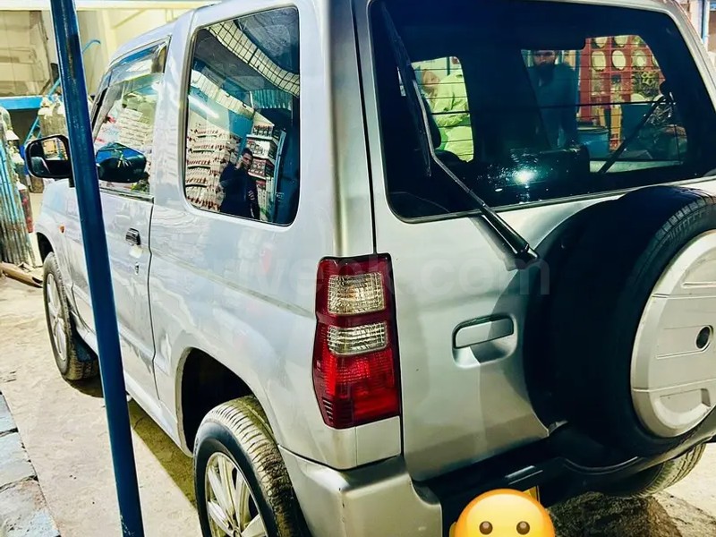 Mitsubishi Pajero Mini 2015