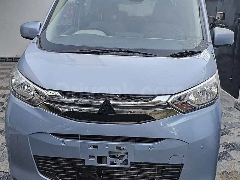 Mitsubishi Ek Wagon 2024