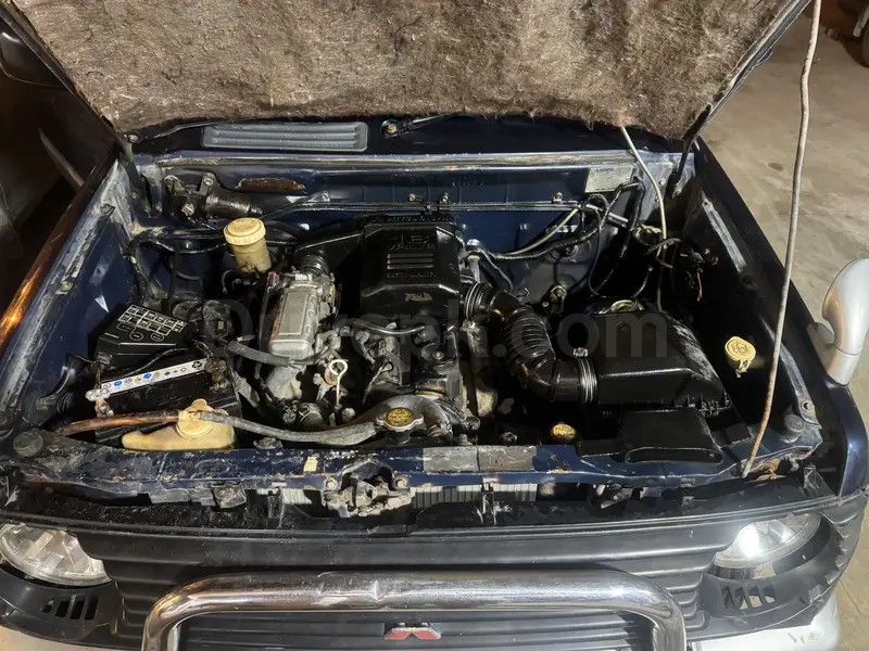 Mitsubishi Pajero 1995