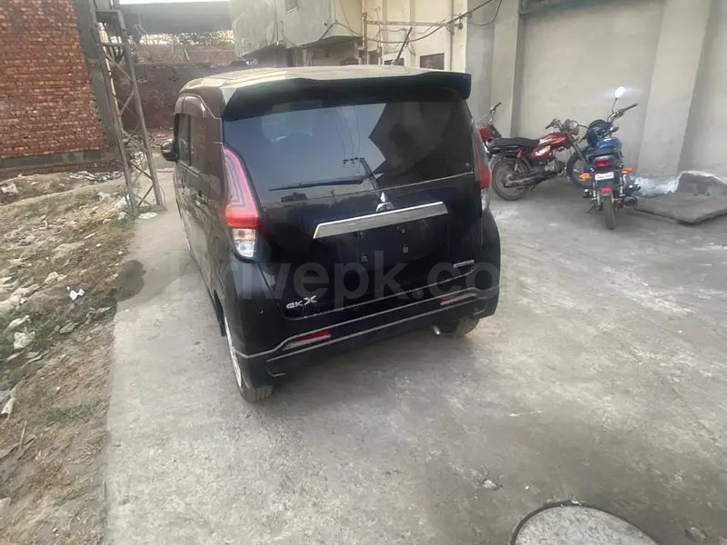 Mitsubishi Ek X 2022