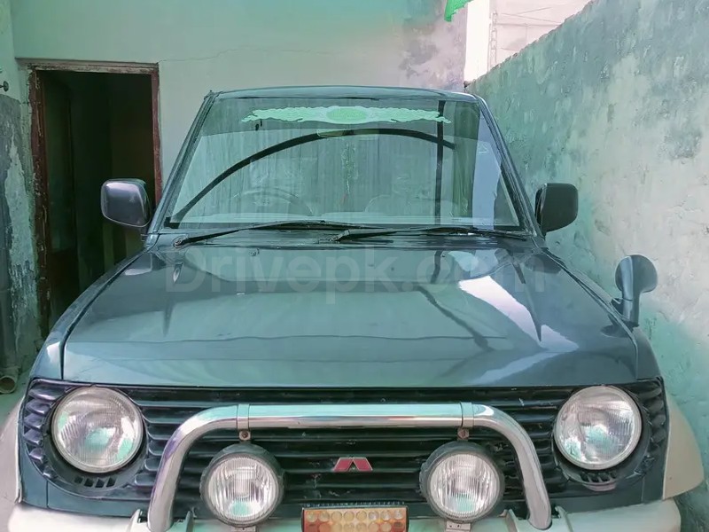 Mitsubishi Pajero Mini 1996