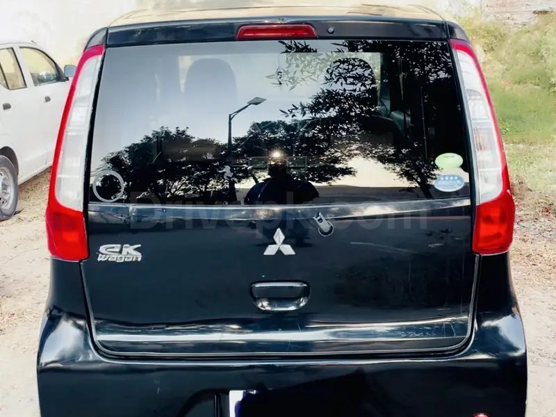Mitsubishi Ek Wagon 2015