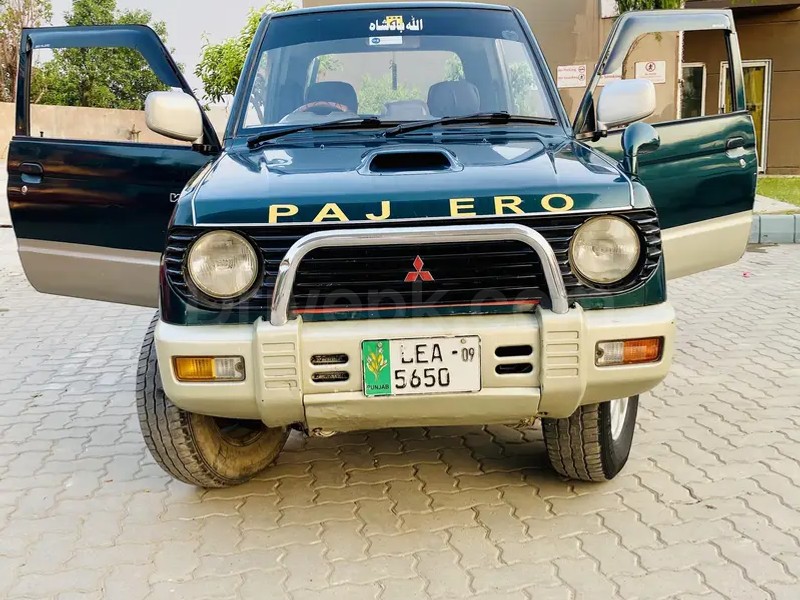 Mitsubishi Pajero Mini 2009