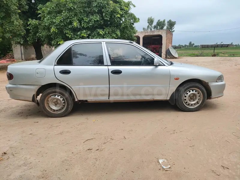 Mitsubishi Lancer 1993