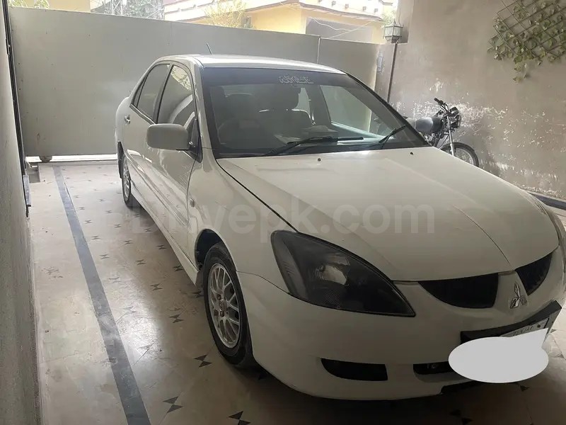 Mitsubishi Lancer 2005