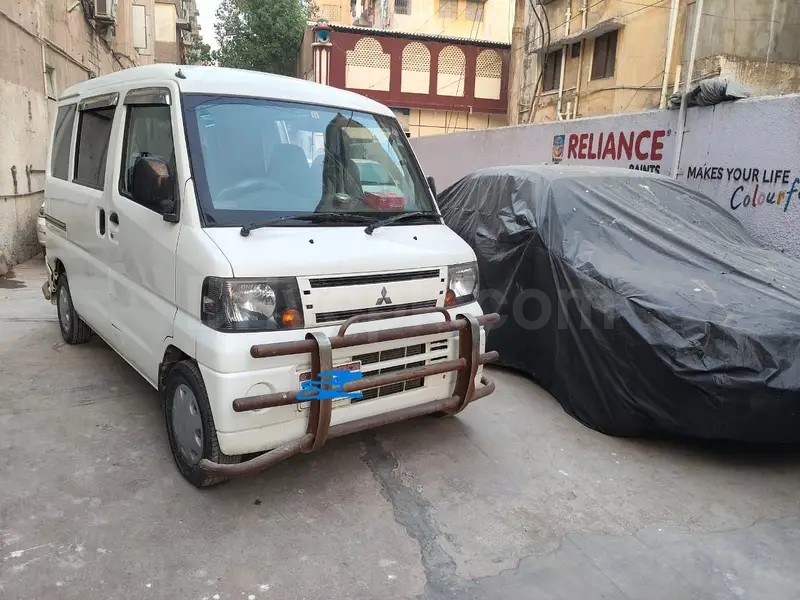 Mitsubishi Minicab Bravo 2017