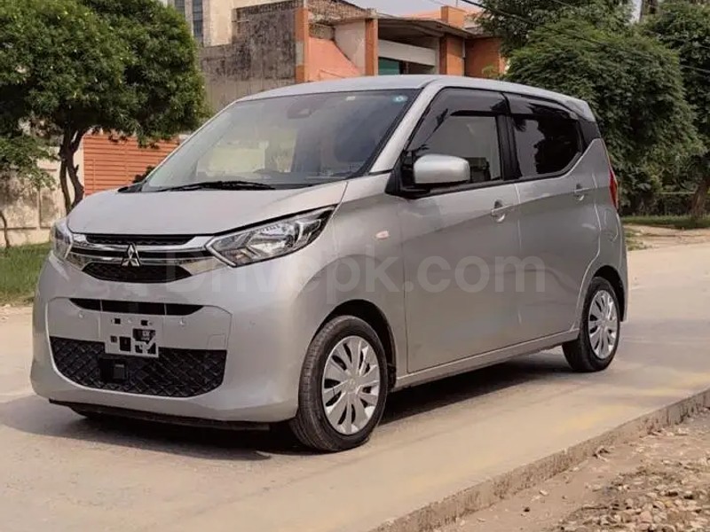 Mitsubishi Ek Wagon 2022