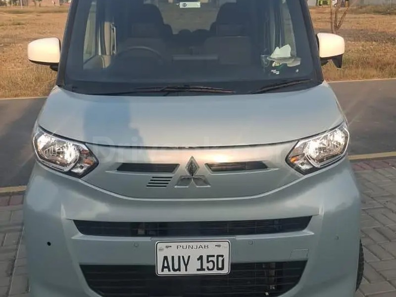 Mitsubishi EK Space Custom 2022