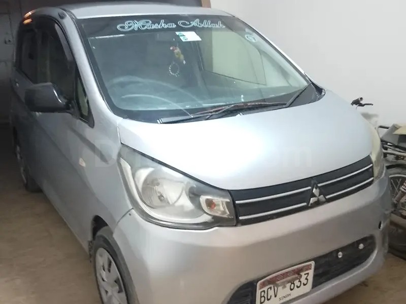 Mitsubishi Ek Wagon 2013