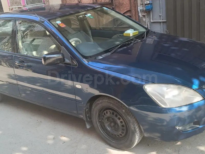 Mitsubishi Lancer 2004