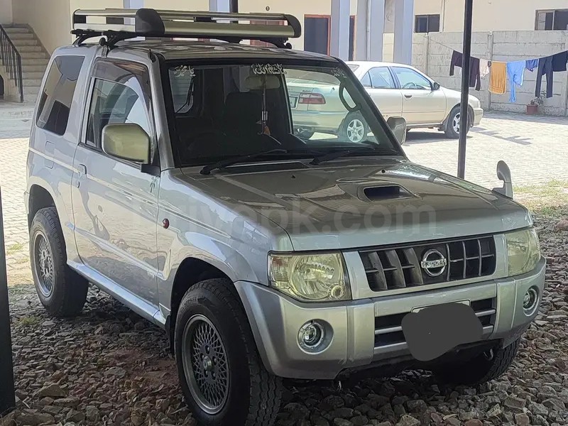Mitsubishi Pajero Mini 2011