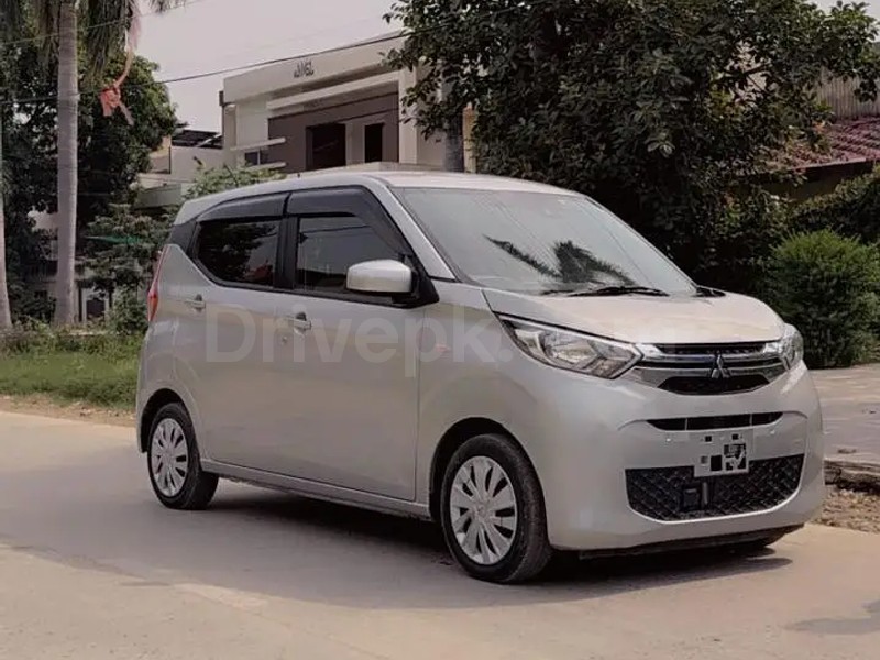 Mitsubishi Ek Wagon 2022
