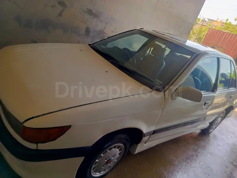 Mitsubishi Lancer 1991