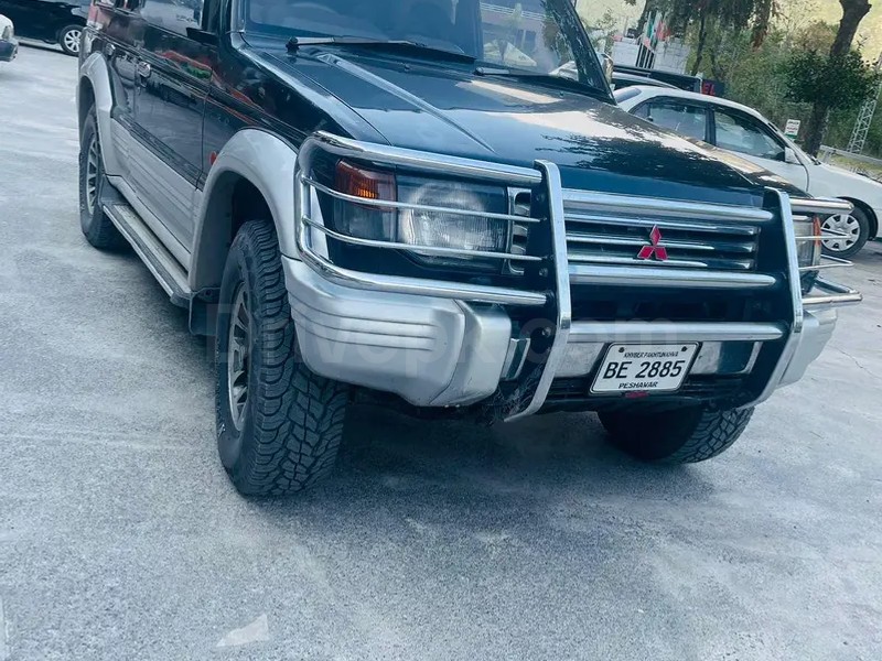 Mitsubishi Pajero 1993