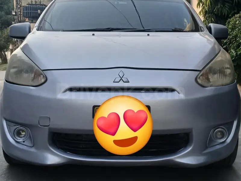 Mitsubishi Mirage 2012