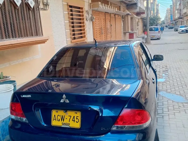 Mitsubishi Lancer 2005