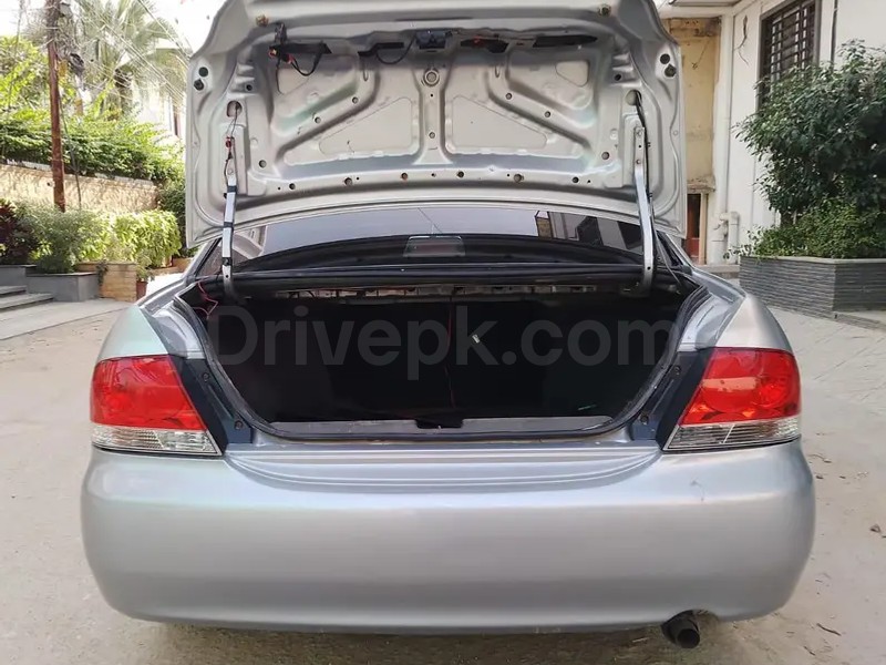 Mitsubishi Lancer 2006