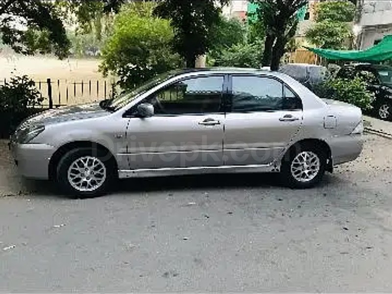 Mitsubishi Lancer 2007