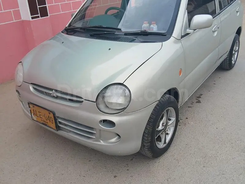 Mitsubishi Minica 1994