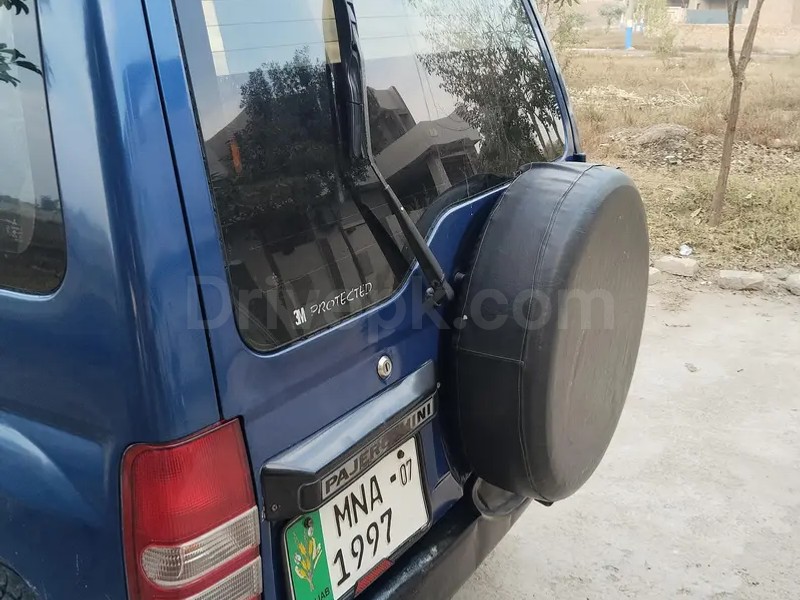 Mitsubishi Pajero Mini 1999