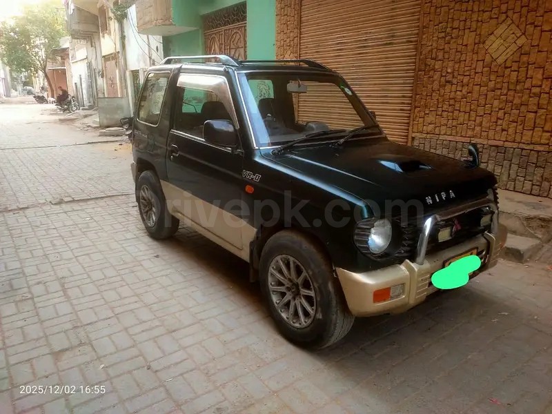 Mitsubishi Pajero Mini 2006