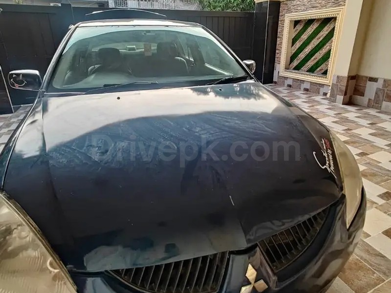 Mitsubishi Lancer 2005