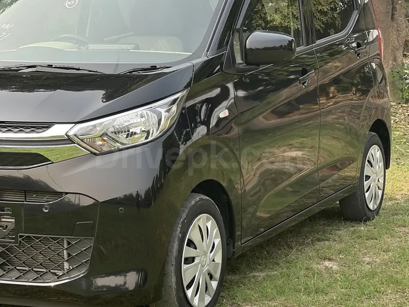 Mitsubishi Ek Wagon 2022