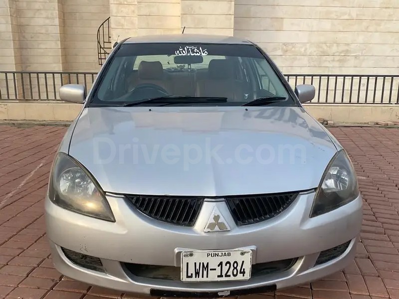 Mitsubishi Lancer 2004