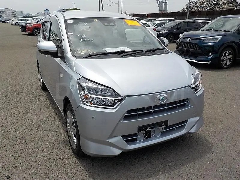 Daihatsu Mira 2022