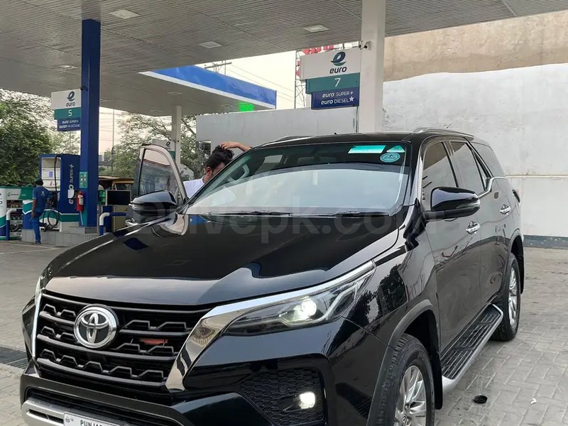 Toyota Fortuner Sigma 2021