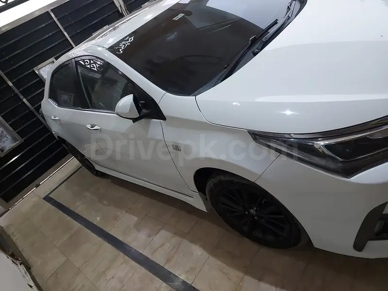 Toyota Altis Grande 2018