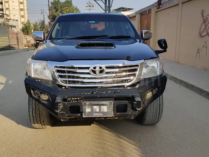 Toyota Hilux 2013