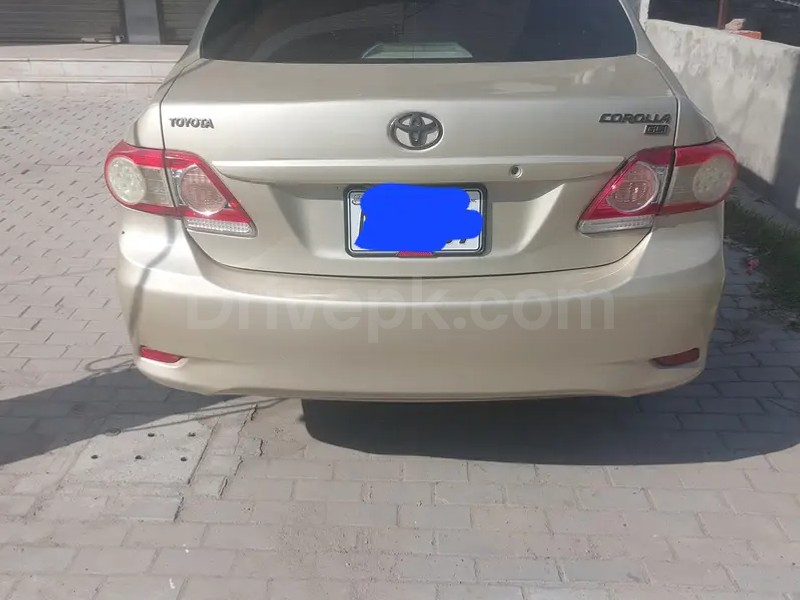 Toyota Corolla GLI 2011