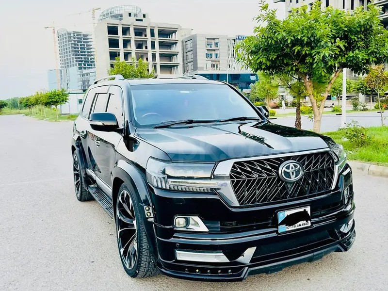 Toyota Land Cruiser 2013