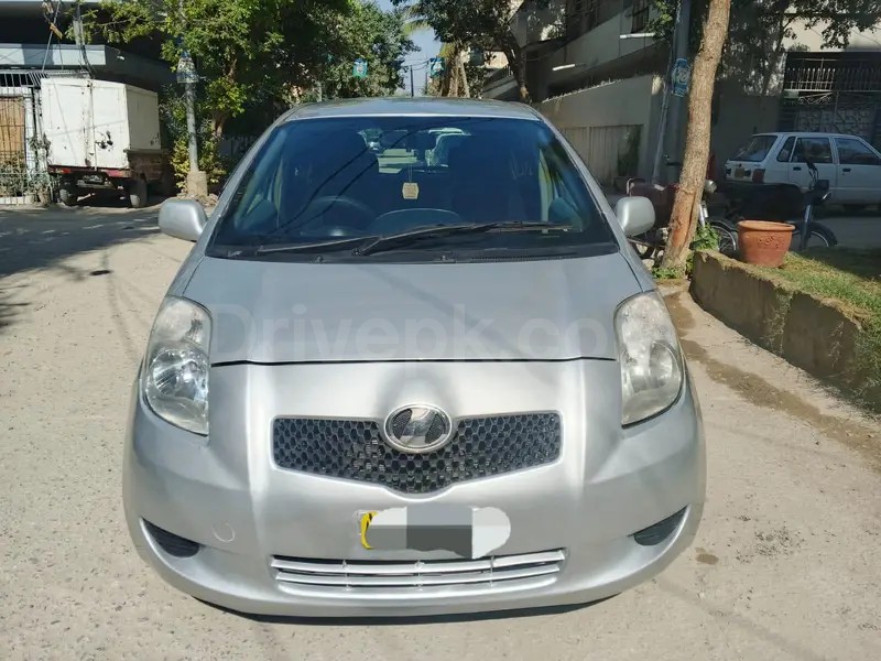 Toyota Vitz 2007