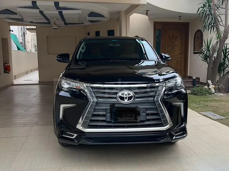 Toyota Fortuner Sigma 2019