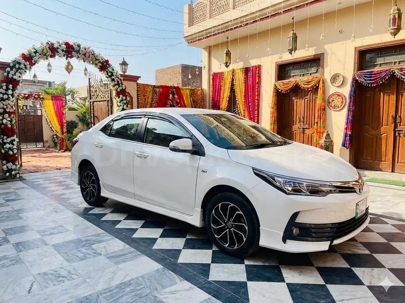 Toyota Altis Grande 2024