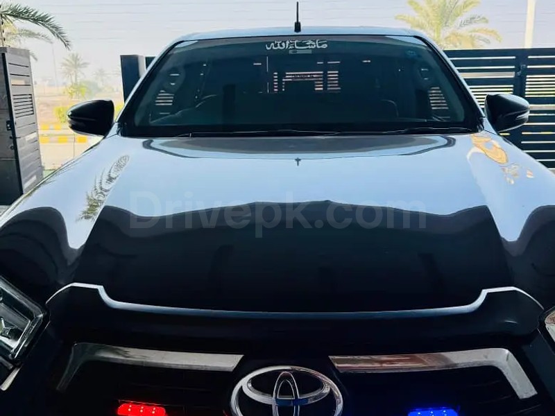 Toyota Hilux 2022