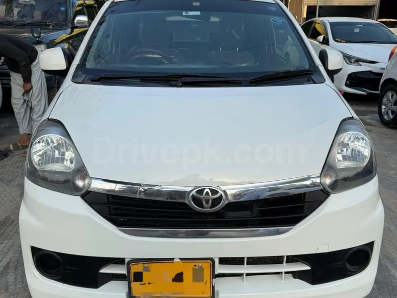 Toyota Pixis Epoch 2014