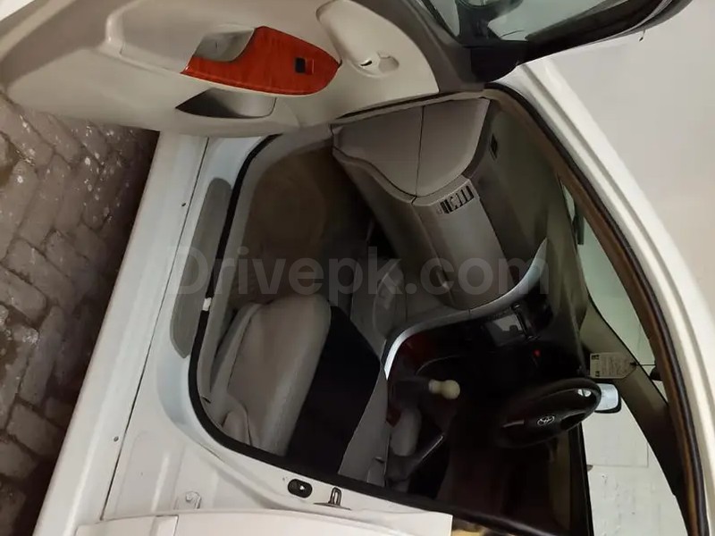 Toyota Corolla Altis 2011