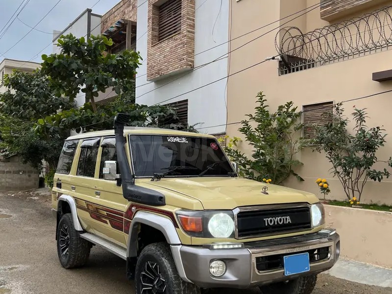 Toyota Land Cruiser 1992