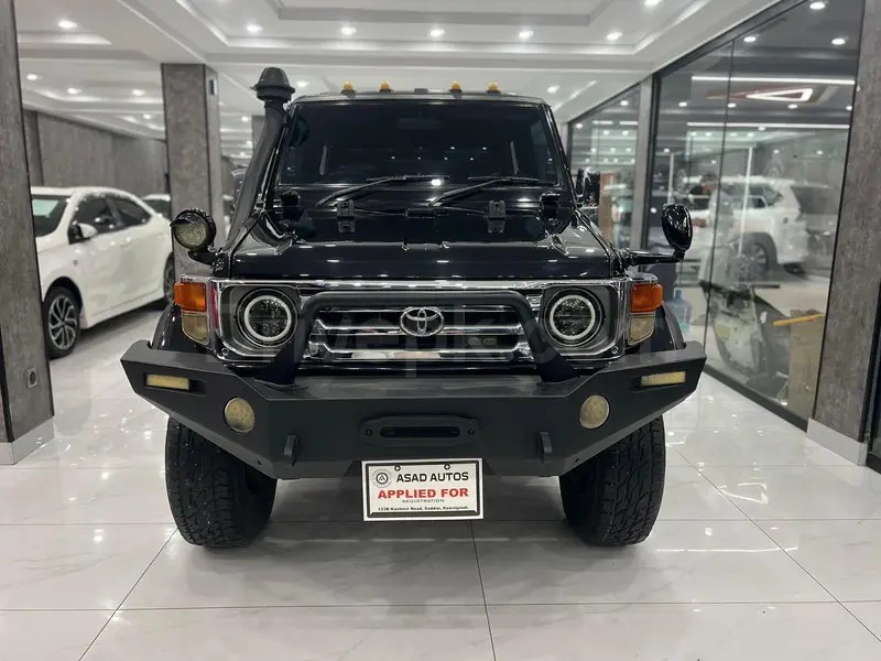 Toyota Land Cruiser 1990