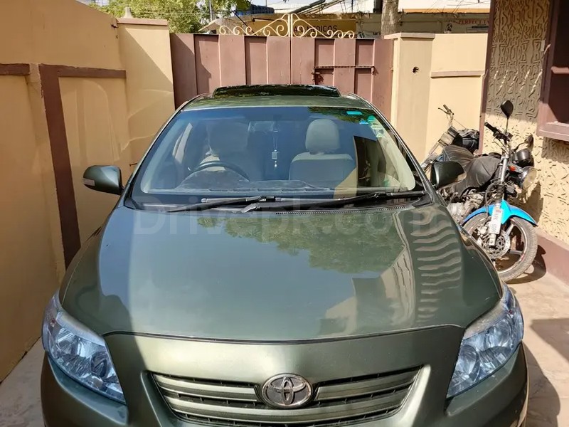 Toyota Corolla Altis 2010