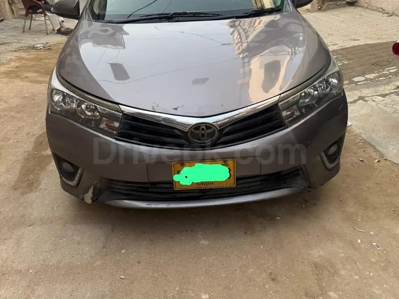 Toyota Corolla Altis 2016