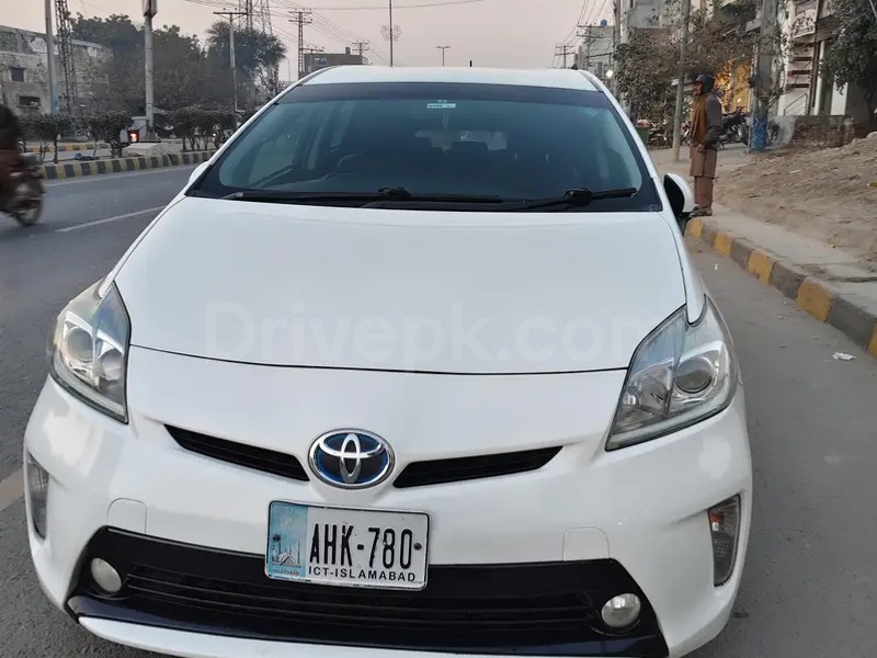 Toyota Prius 2014
