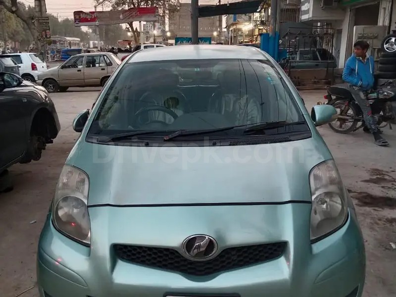 Toyota Vitz 2009