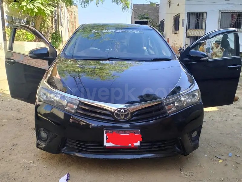 Toyota Corolla Altis 2015