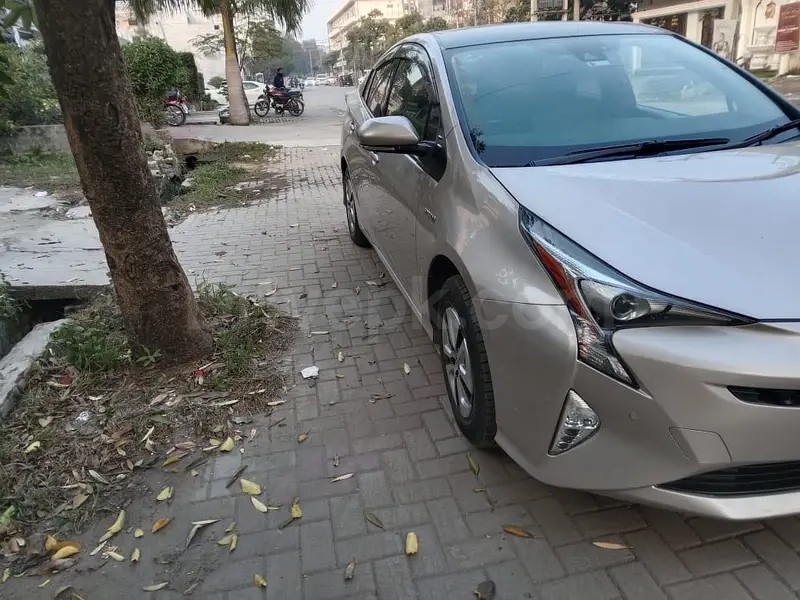 Toyota Prius 2018